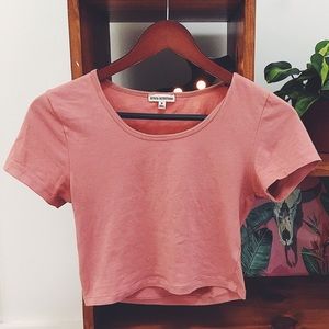 Super cute blush rose scoop neck crop top!!